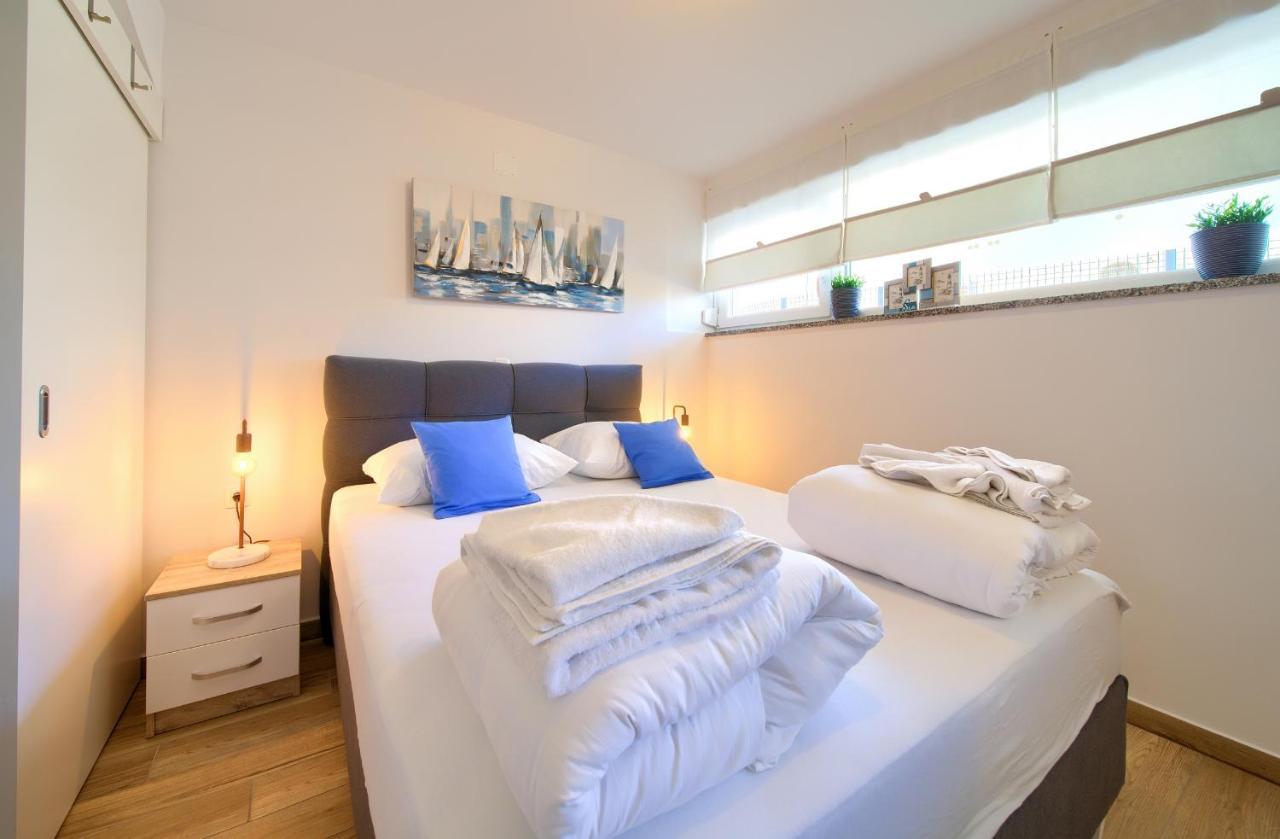 Villa Solis Lacus Modern Apartment - Private Heated Pool - Smart Tv Sky X - Free Parking Njivice Εξωτερικό φωτογραφία