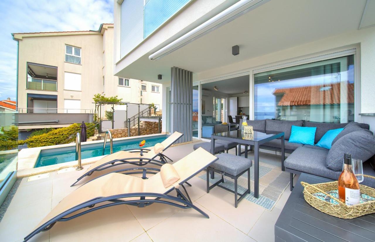 Villa Solis Lacus Modern Apartment - Private Heated Pool - Smart Tv Sky X - Free Parking Njivice Εξωτερικό φωτογραφία