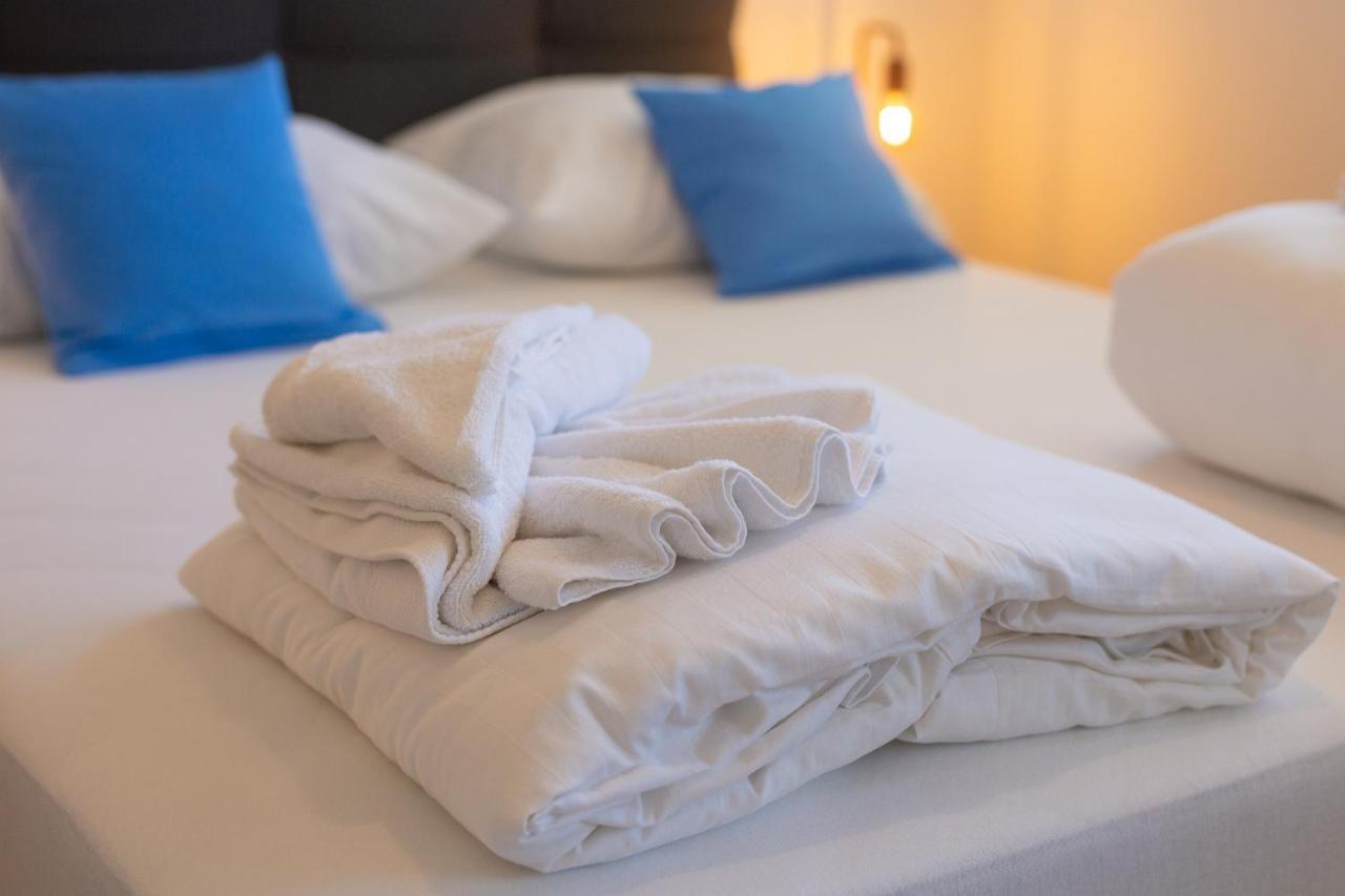 Villa Solis Lacus Modern Apartment - Private Heated Pool - Smart Tv Sky X - Free Parking Njivice Εξωτερικό φωτογραφία
